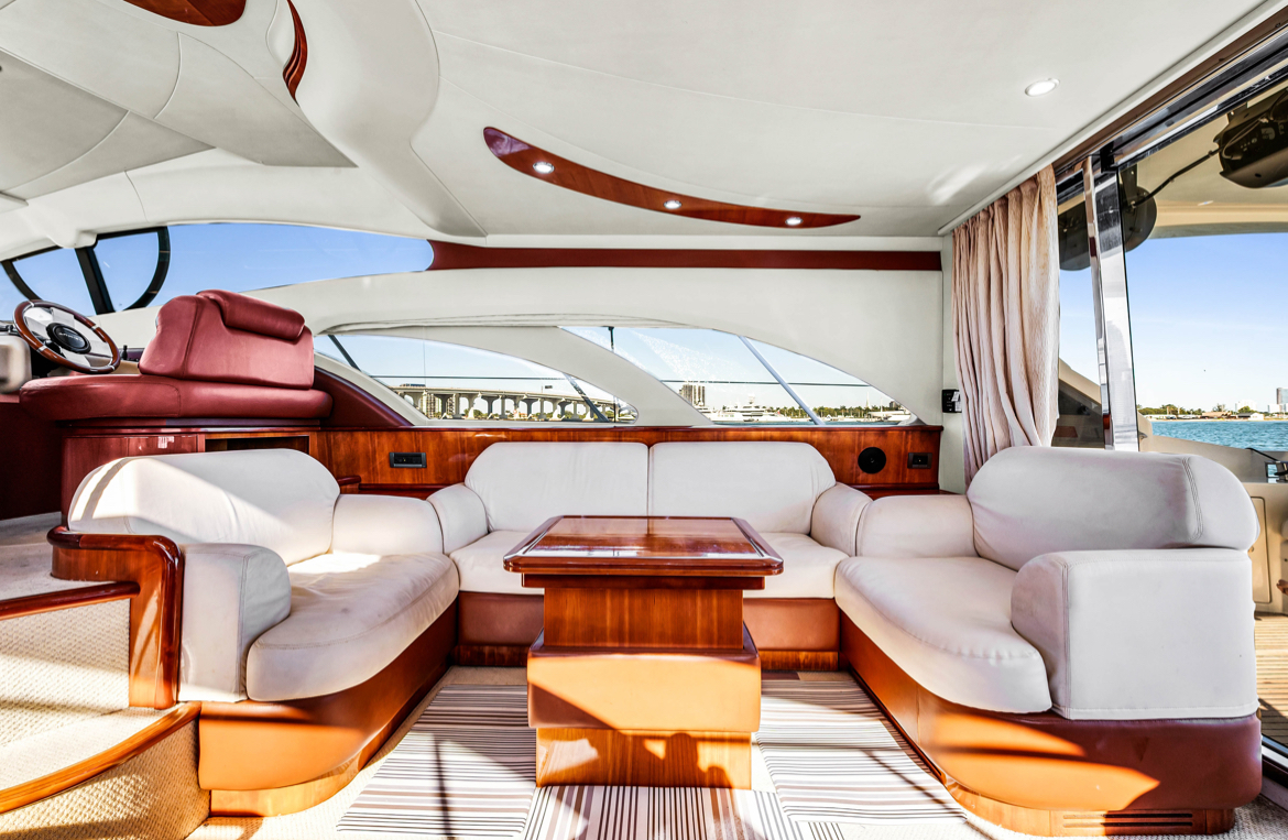 Azimut Flybridge Dolce Vita III 60ft